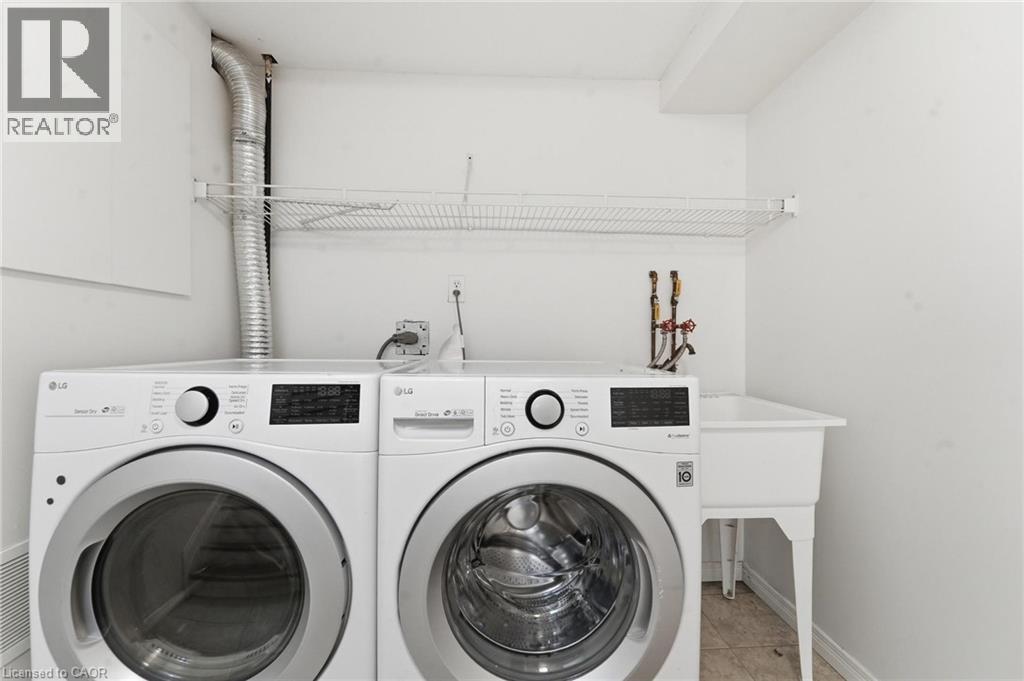 449 Exmoor Street Property Photo 27