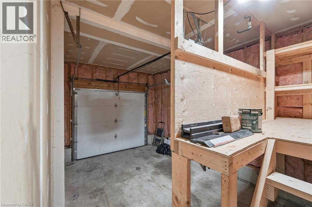 449 Exmoor Street Property Photo 34