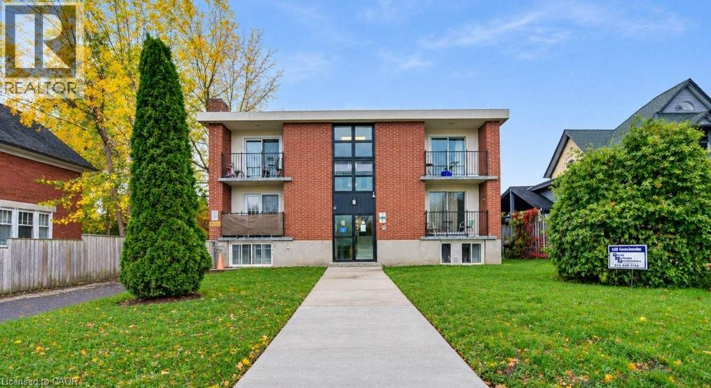 199 Ahrens Street W Property Photo 1