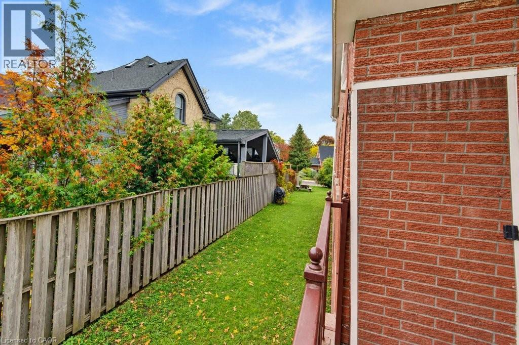 199 Ahrens Street W Property Photo 19
