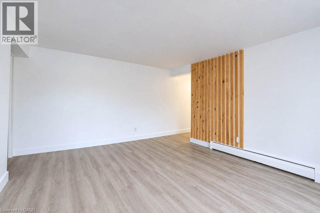 199 Ahrens Street W Property Photo 20