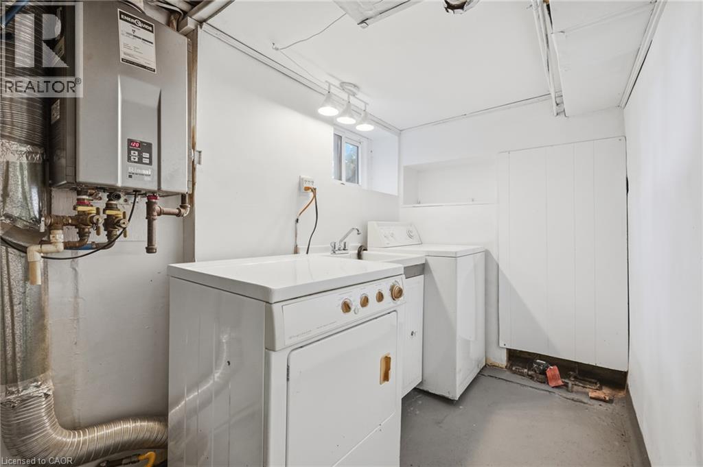 26 Sherman Avenue N Property Photo 19