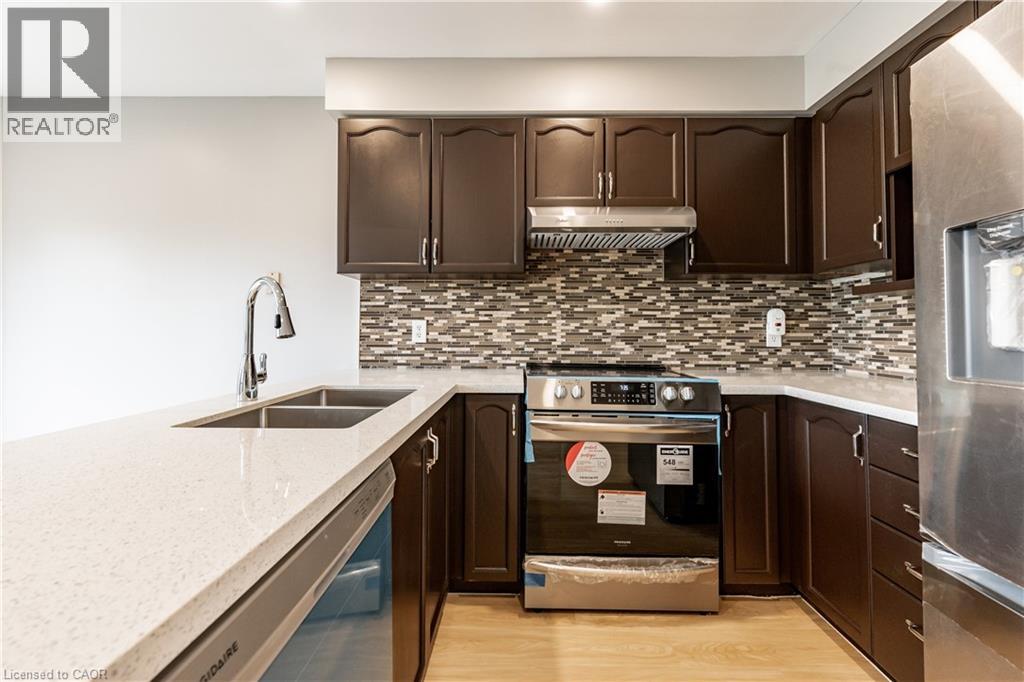48 White Sands (upper) Court Unit# Upper Property Photo 8