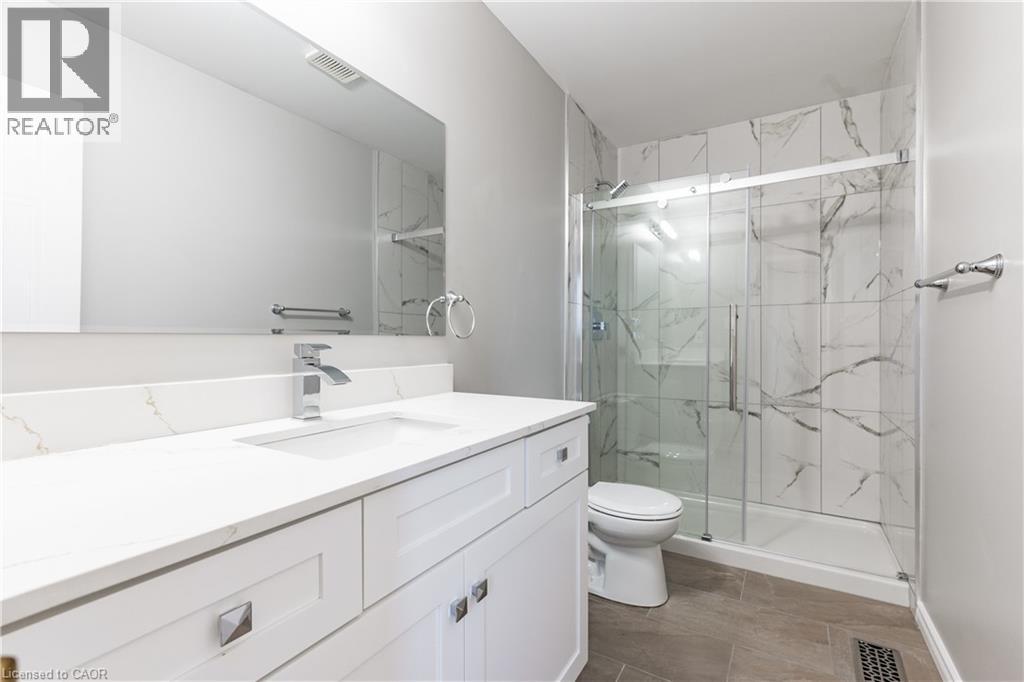 48 White Sands (upper) Court Unit# Upper Property Photo 18