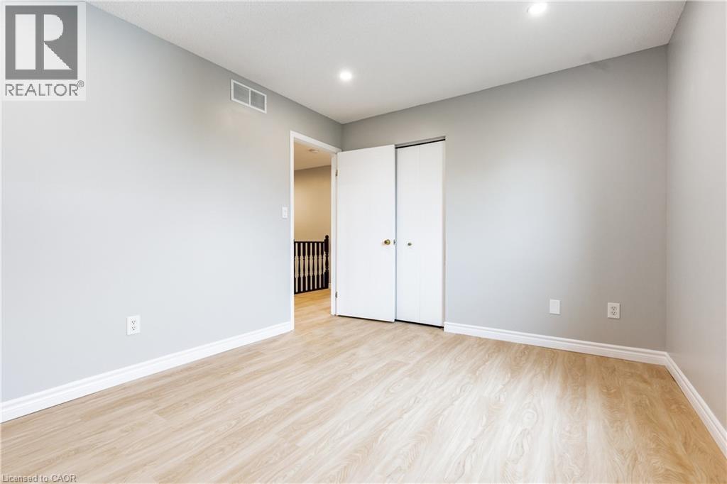 48 White Sands (upper) Court Unit# Upper Property Photo 19