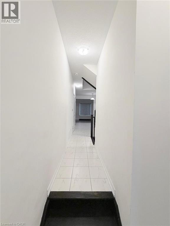220 Broadacre Drive Property Photo 4