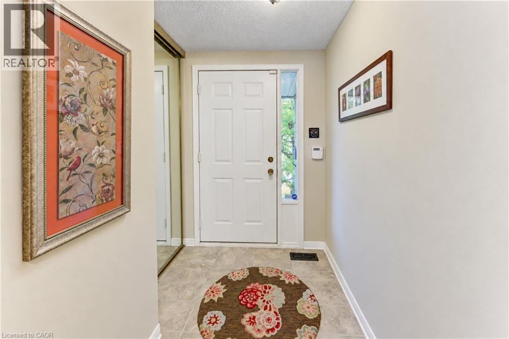 406 Craigleith Drive Unit# 3 Property Photo 5