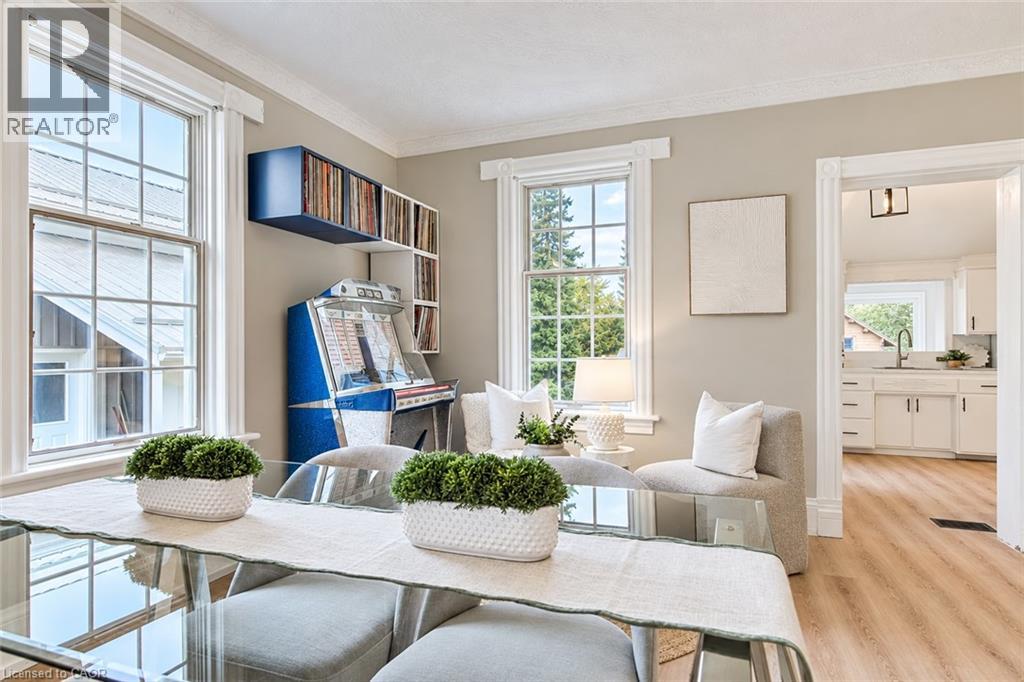 90 John Street E Property Photo 12