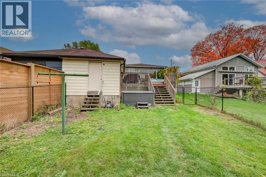 90 John Street E Property Photo 46