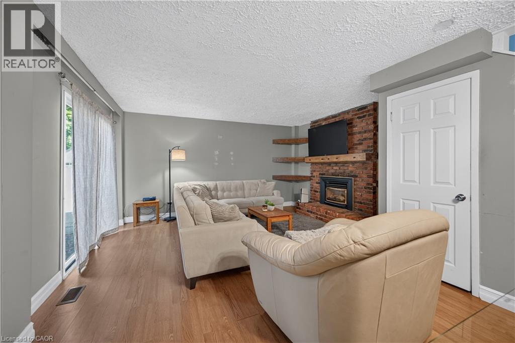 10 Maple Avenue Property Photo 14