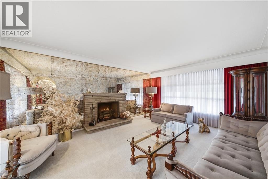 24 West 32nd Street Property Photo 13