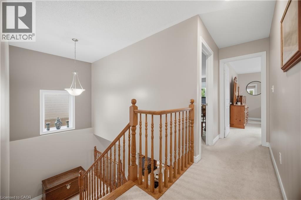 84 Meadowbank Drive Property Photo 24