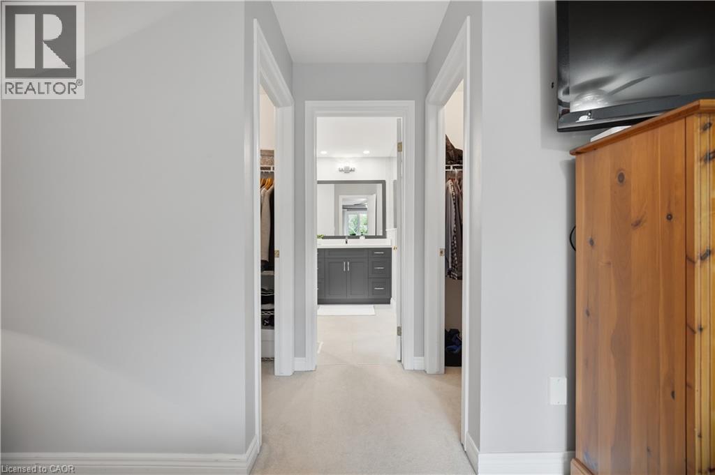 84 Meadowbank Drive Property Photo 27