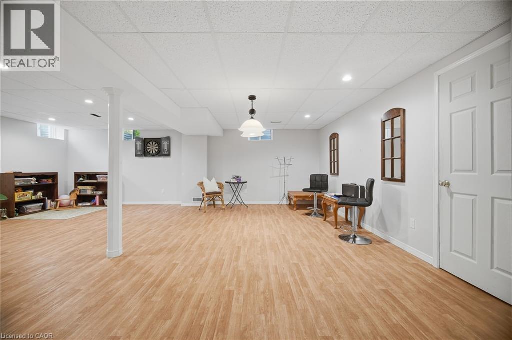 84 Meadowbank Drive Property Photo 35