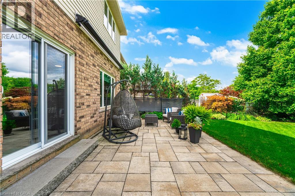 84 Meadowbank Drive Property Photo 39