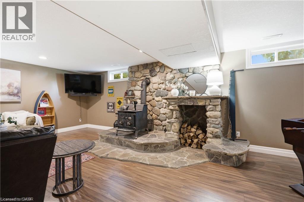 6471 15 Sideroad Property Photo 25