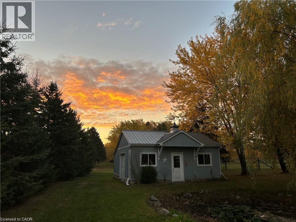 6471 15 Sideroad Property Photo 46