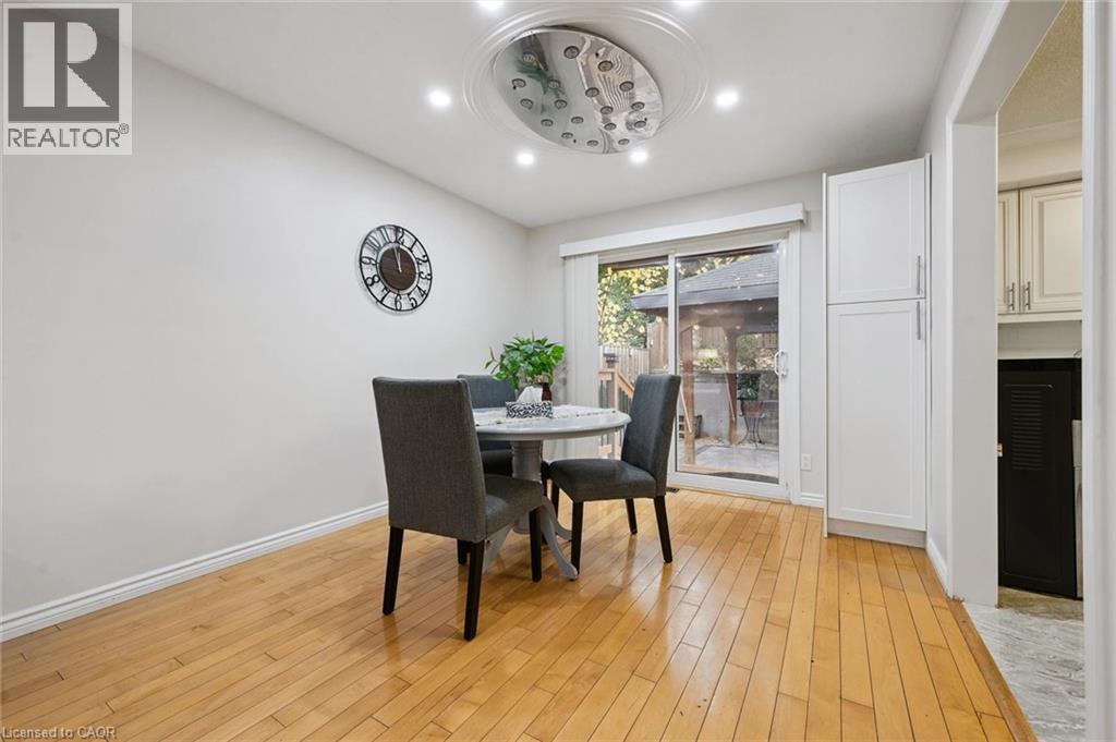 326 Manchester Road Property Photo 11