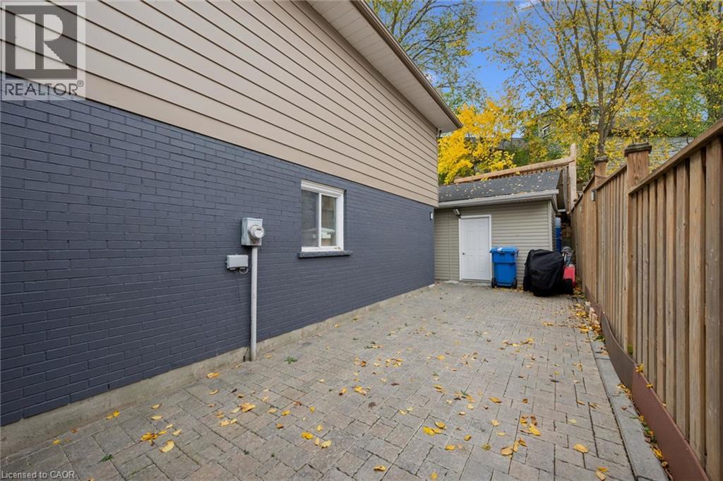 326 Manchester Road Property Photo 28