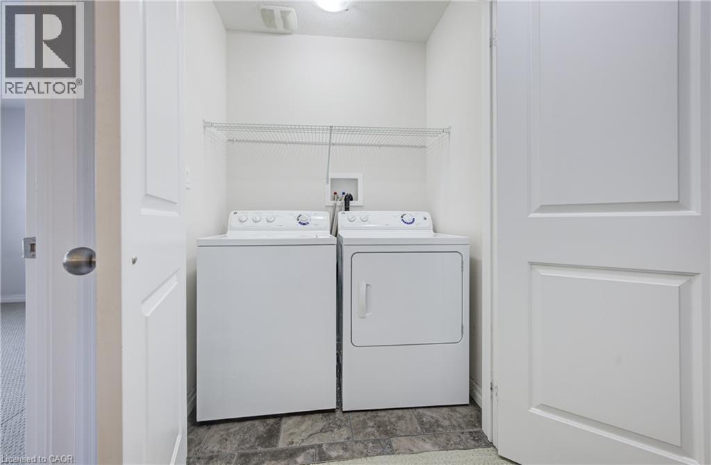 844 Paris Boulevard Property Photo 11
