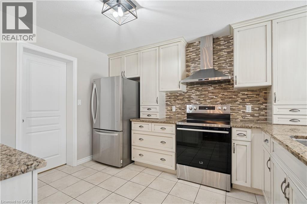 569 Starwood Drive Property Photo 10