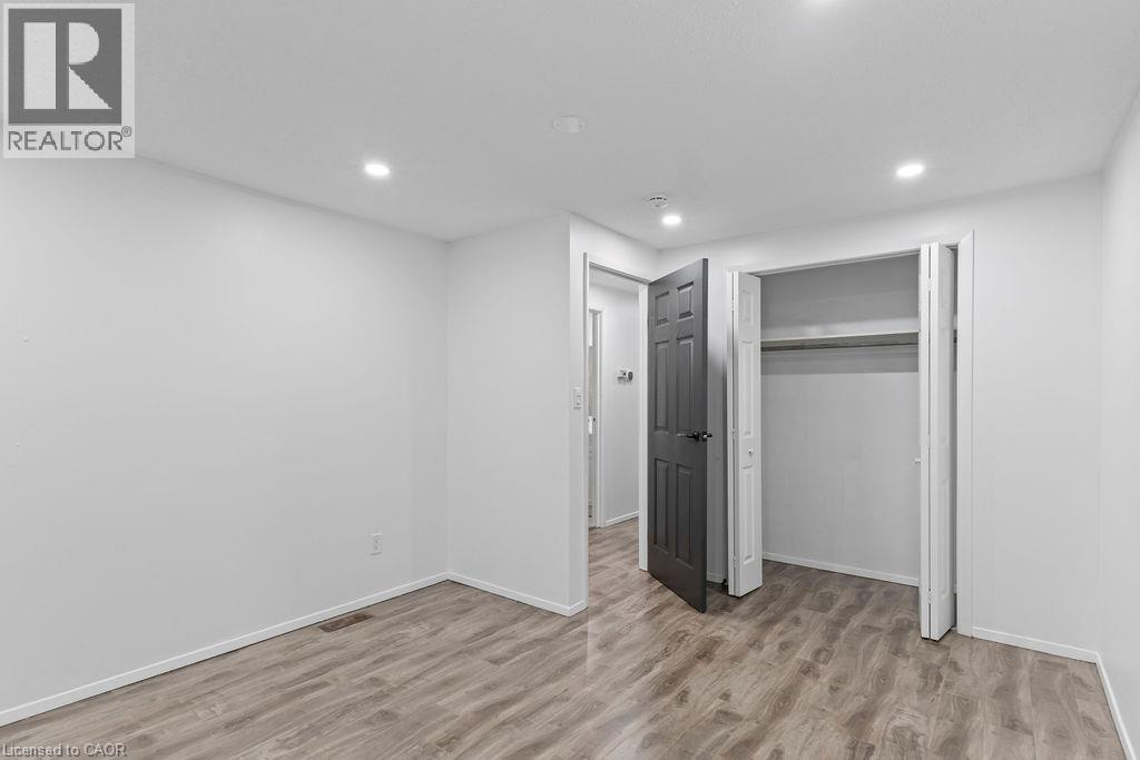 24 Tara Crescent Property Photo 25