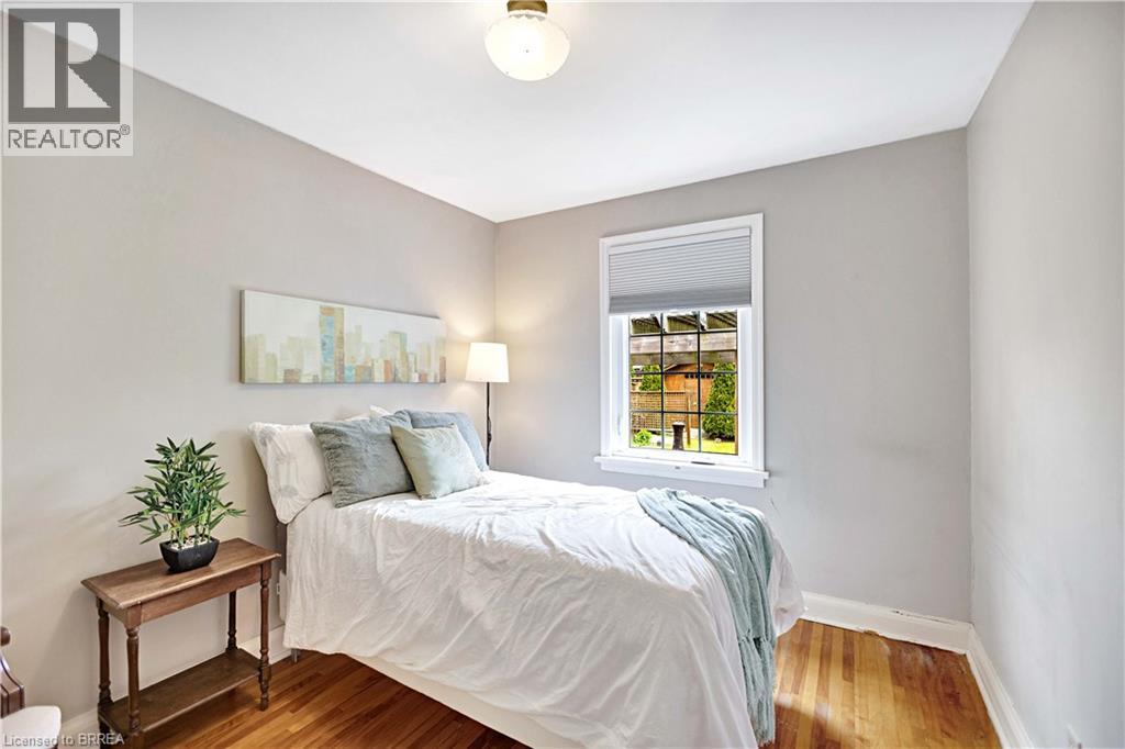177 St George Street Property Photo 17