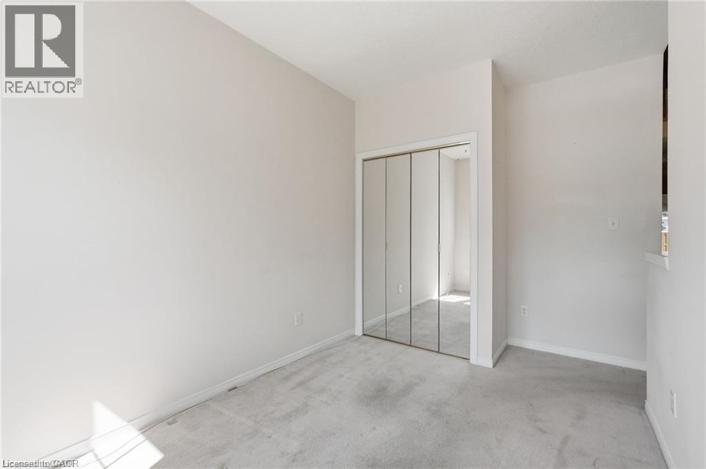 212 Stonehenge Drive Unit# 41 Property Photo 13