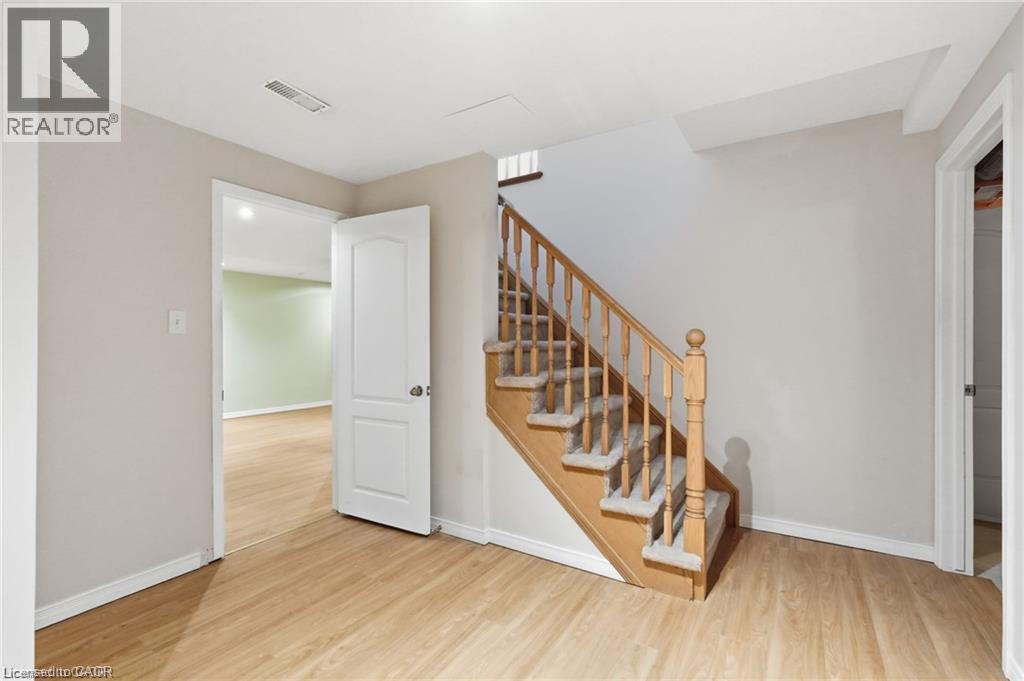 212 Stonehenge Drive Unit# 41 Property Photo 30