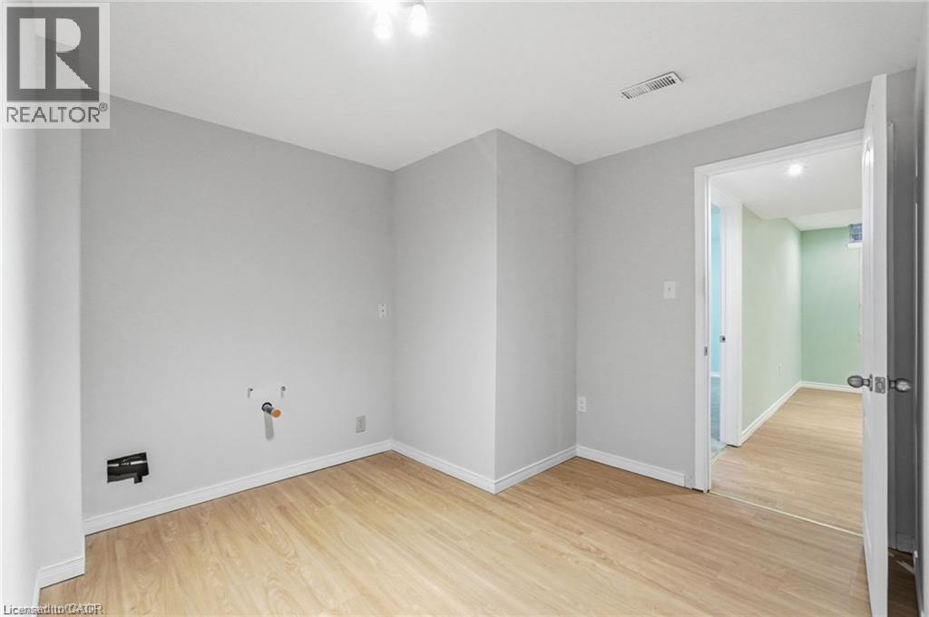 212 Stonehenge Drive Unit# 41 Property Photo 32