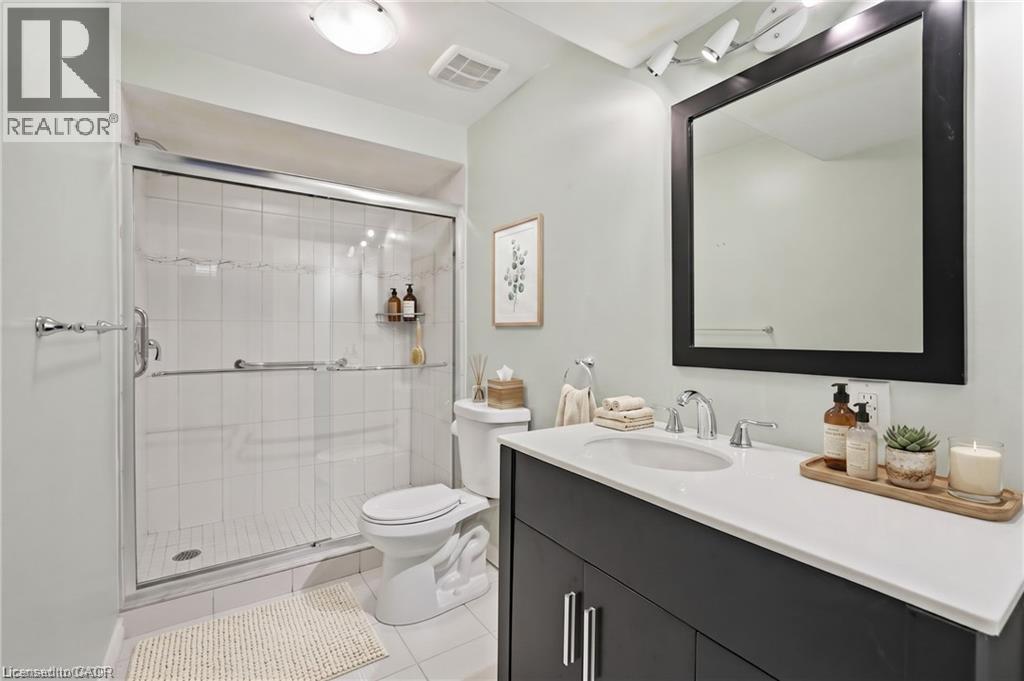 212 Stonehenge Drive Unit# 41 Property Photo 38