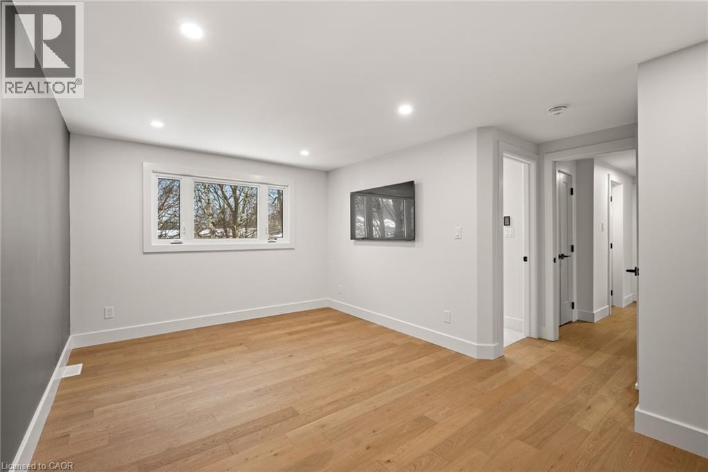 361 Coleridge Place Property Photo 11