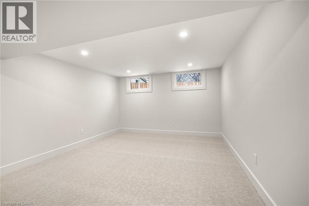 361 Coleridge Place Property Photo 24