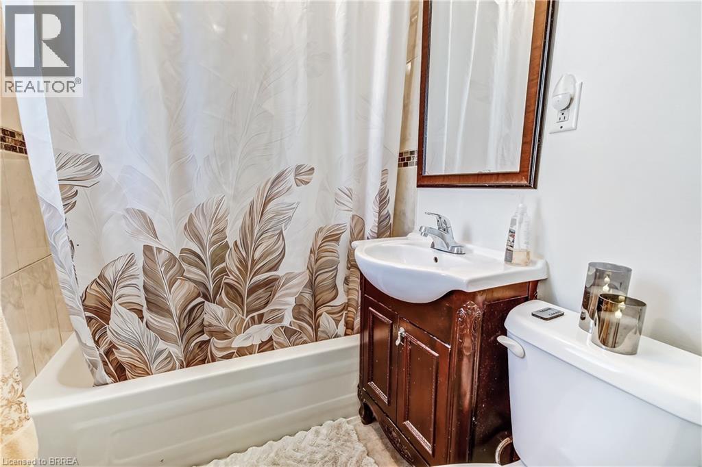 36 Alexander Drive Property Photo 8