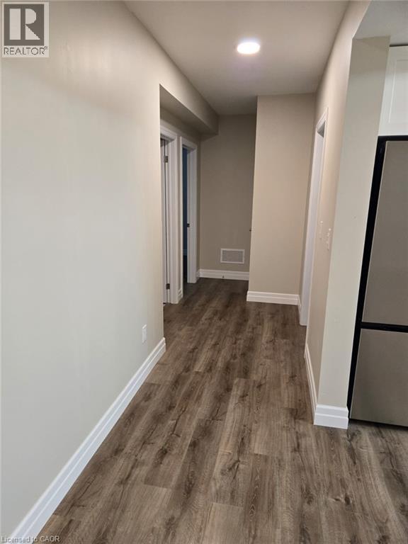 160 Beck Street Unit# Lower Property Photo 15