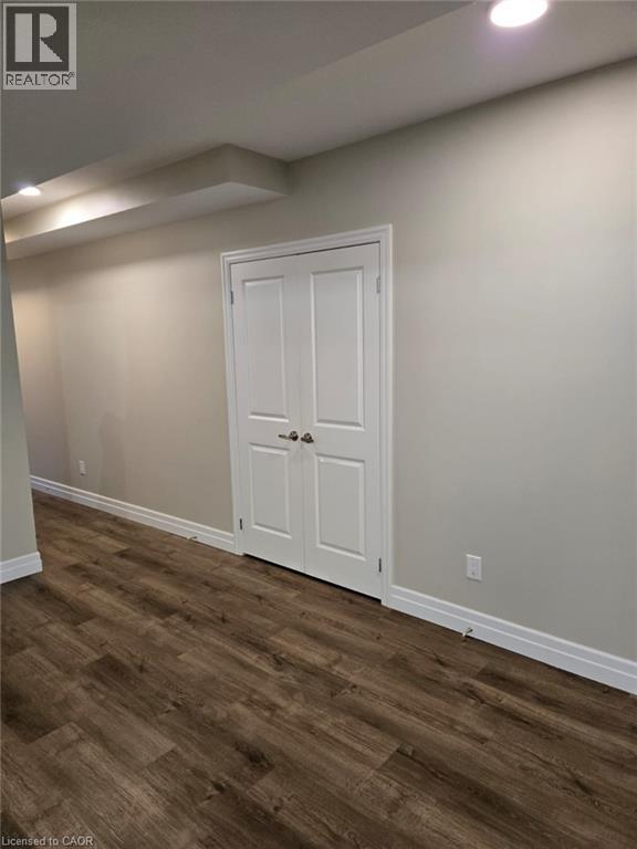 160 Beck Street Unit# Lower Property Photo 16