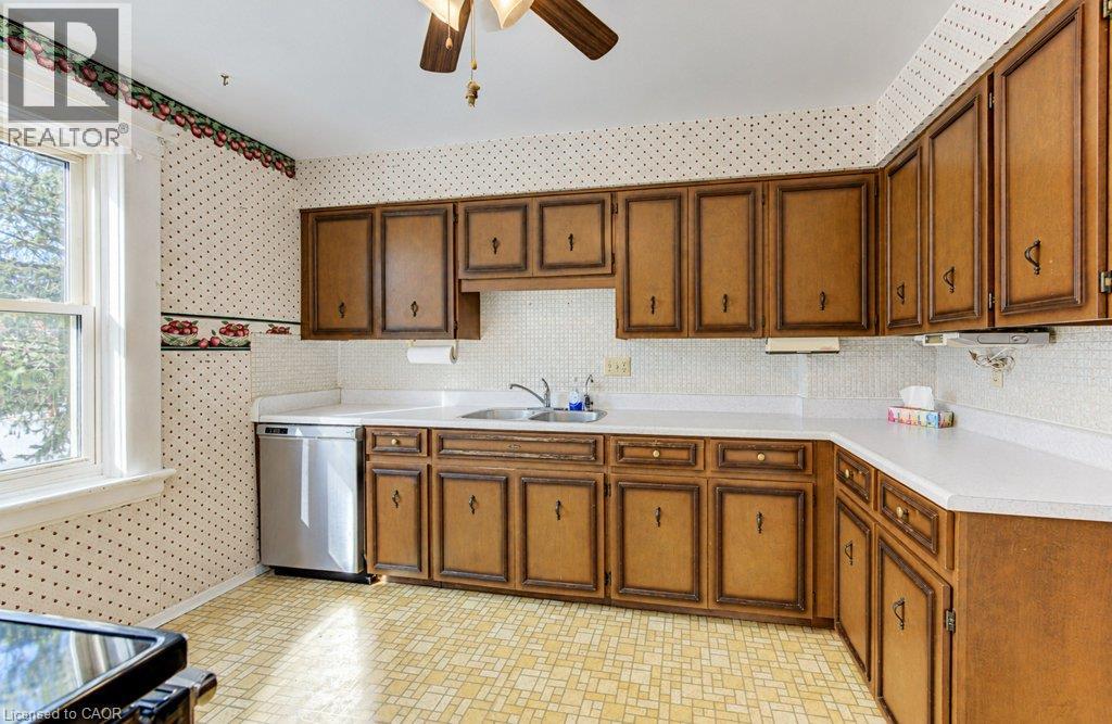 61 Mcgivern Street Property Photo 19
