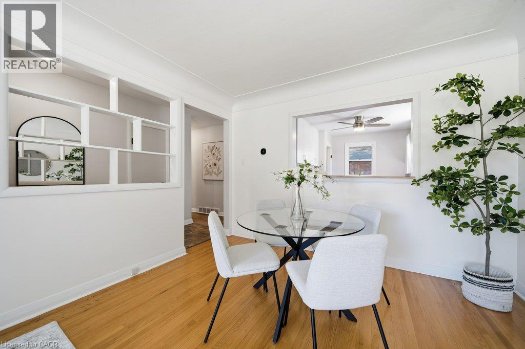 18 Maywood Road Property Photo 8