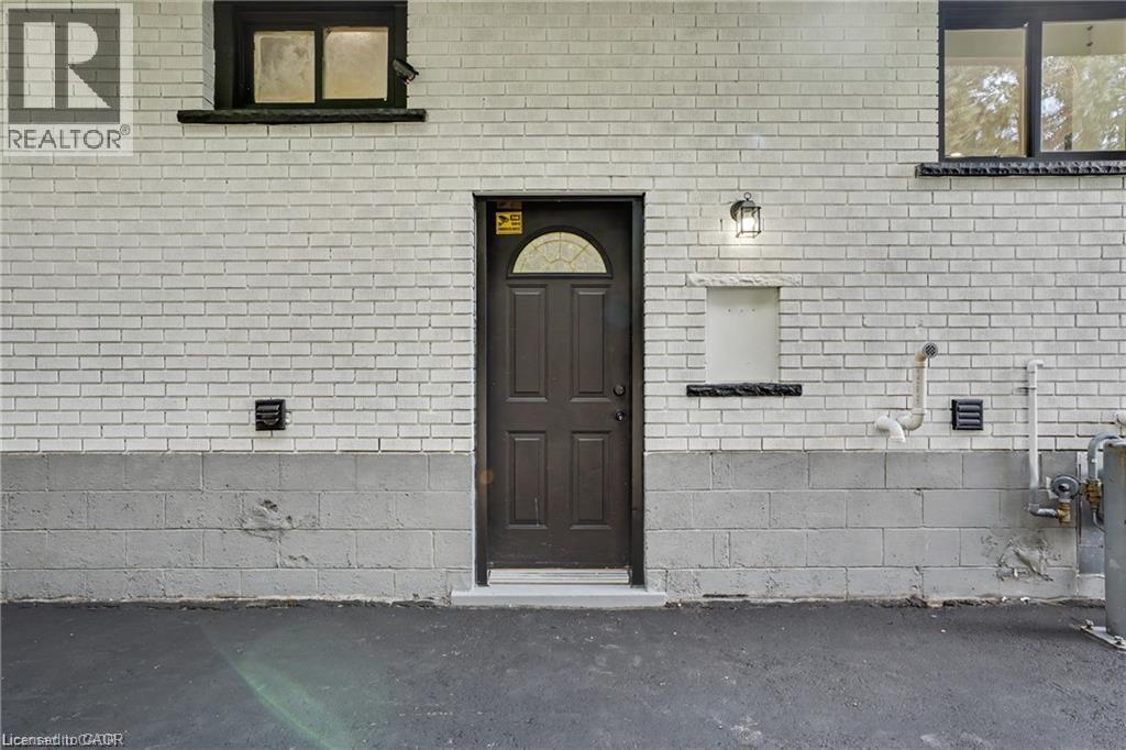 311 East 14th Street Property Photo 23