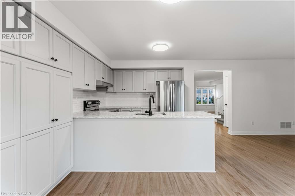 320 Hamilton Drive Unit# 10 Property Photo 12