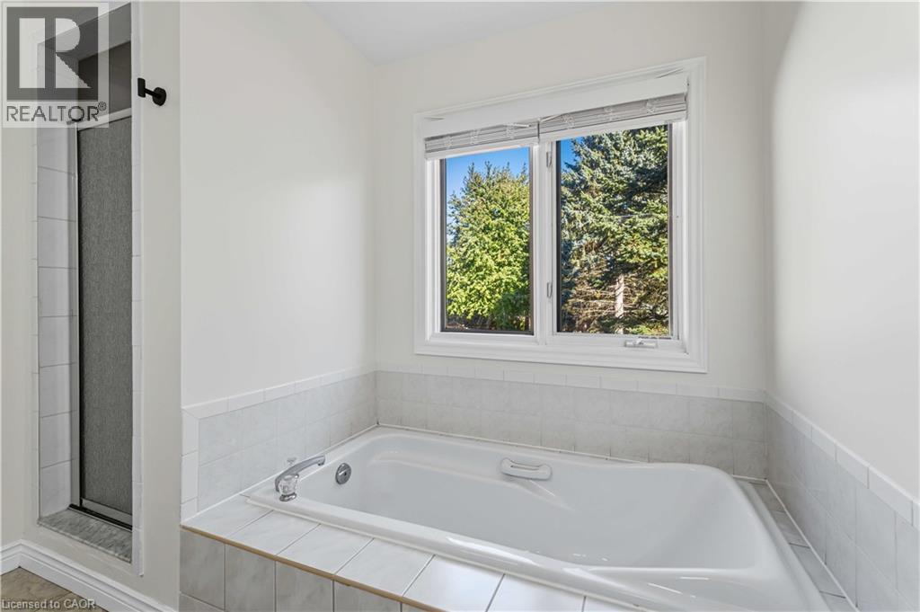 320 Hamilton Drive Unit# 10 Property Photo 17