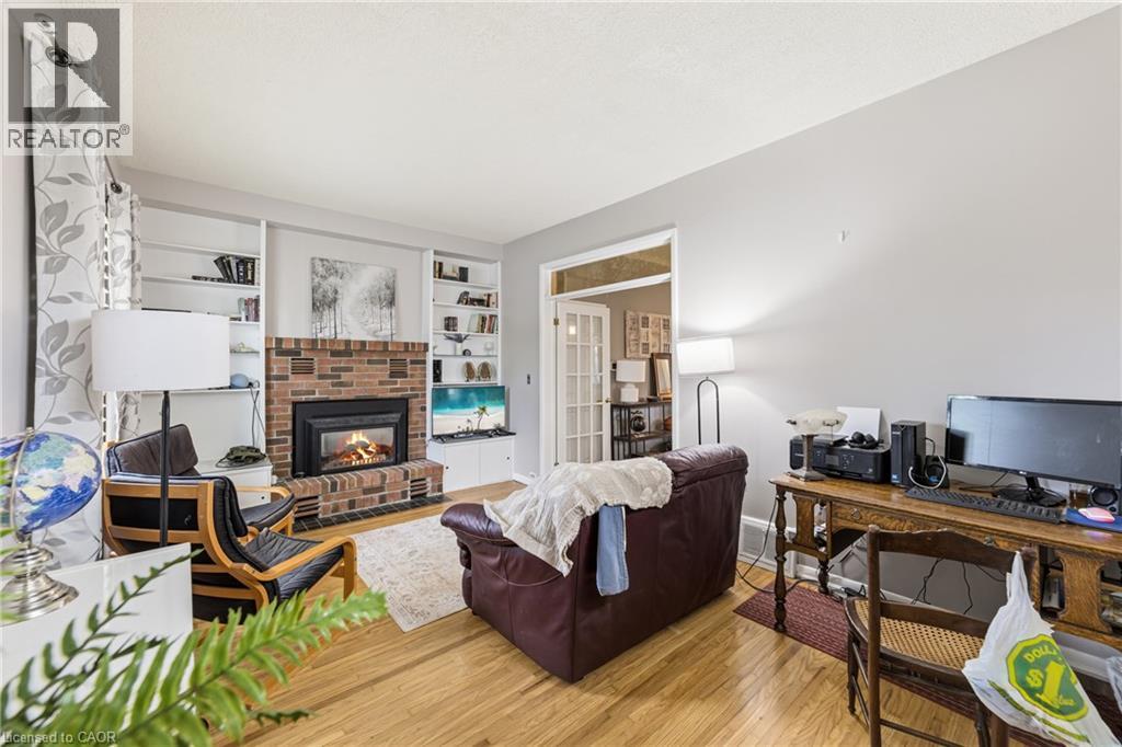 32 Clench Avenue Property Photo 14