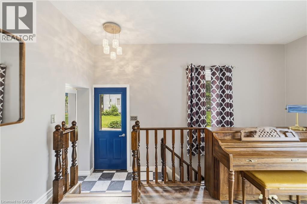 32 Clench Avenue Property Photo 25
