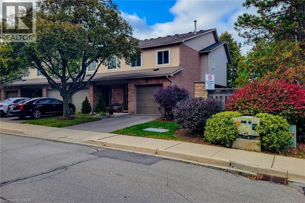 26 Moss Boulevard Unit# 1 Property Photo 4