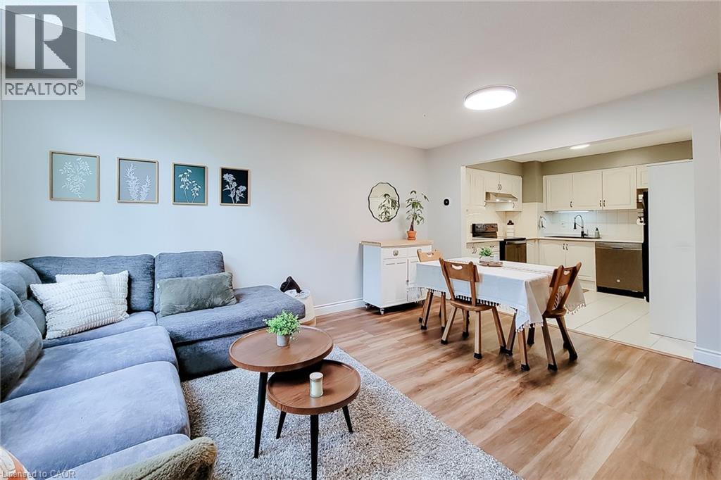26 Moss Boulevard Unit# 1 Property Photo 12