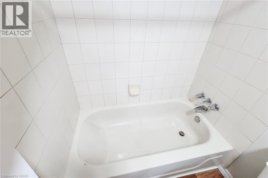 26 Moss Boulevard Unit# 1 Property Photo 35