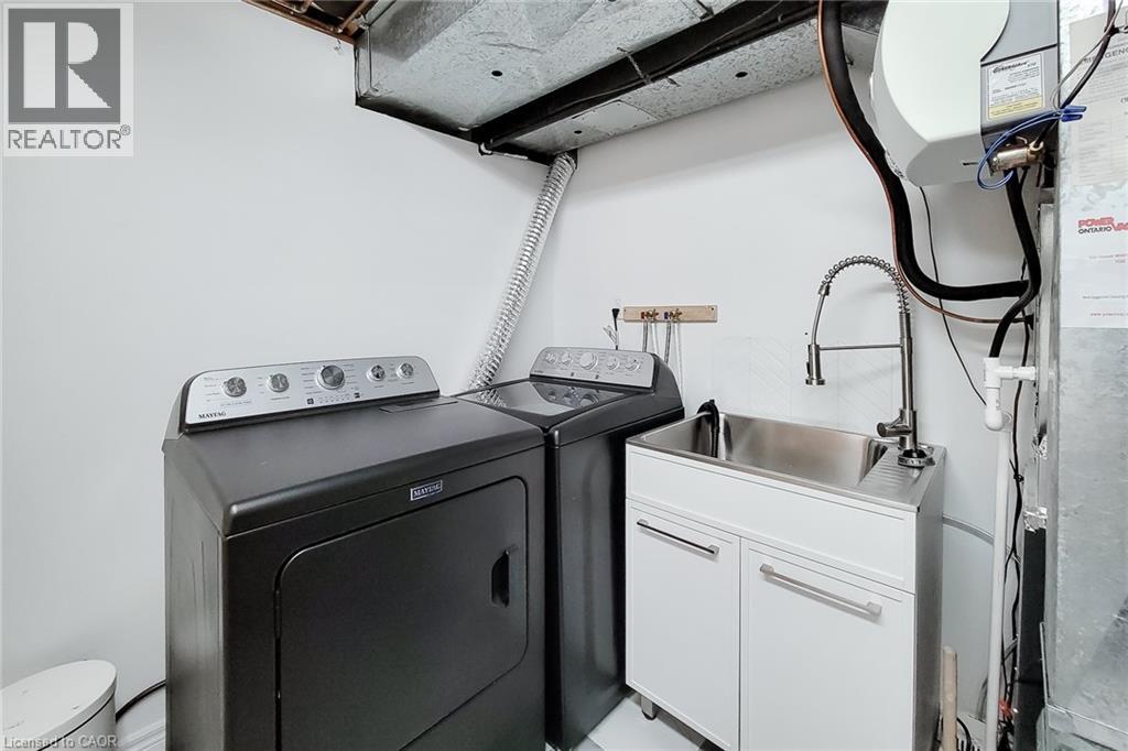 26 Moss Boulevard Unit# 1 Property Photo 40