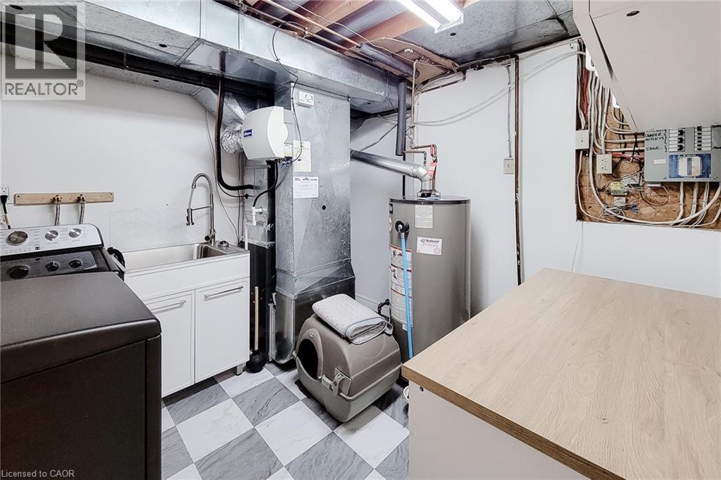 26 Moss Boulevard Unit# 1 Property Photo 41