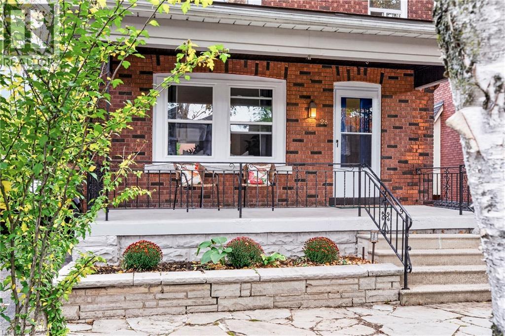 28 North Oval Property Photo 3