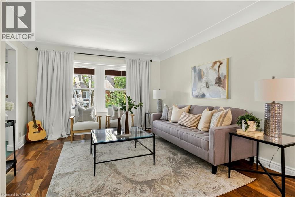 28 North Oval Property Photo 6